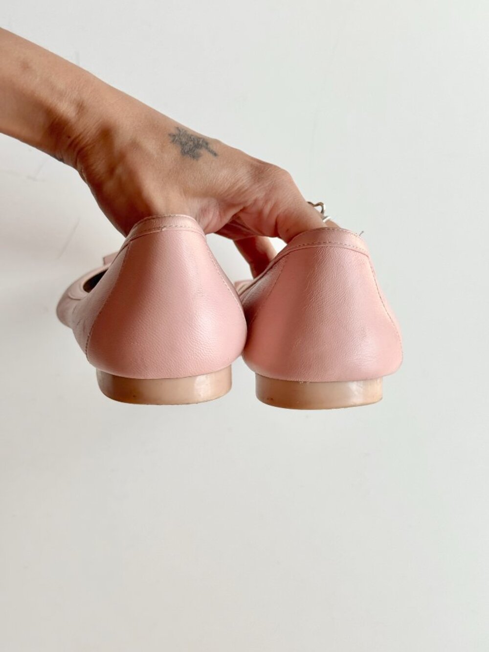 SALVATORE FERRAGAMO Ena Ballet Pink Leather Gancini Ballerina Flats, Size 8 - Picture 13 of 16